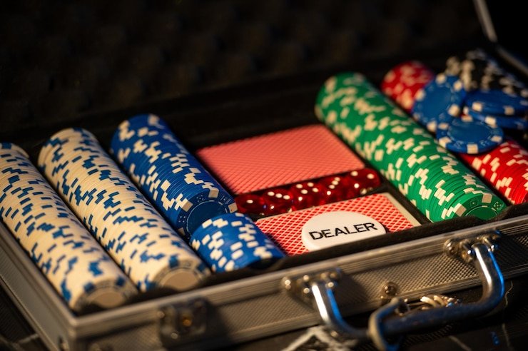 Pengguna menikmati hiburan sports dan casino dengan tips bermain aman dan bertanggung jawab
